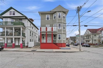 /international/us/38-mitchell-street-providence-ri-110107353028/