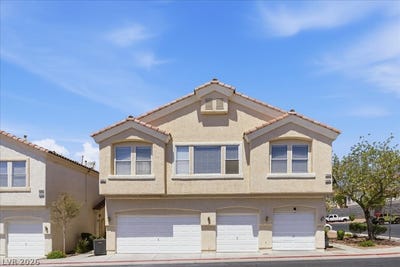 /international/us/2592-lazy-saddle-drive-henderson-nv-110108488794/