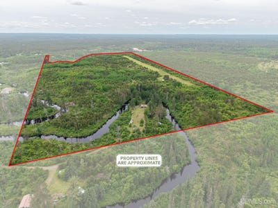 /international/us/38140-county-road-581-ishpeming-mi-110108931481/