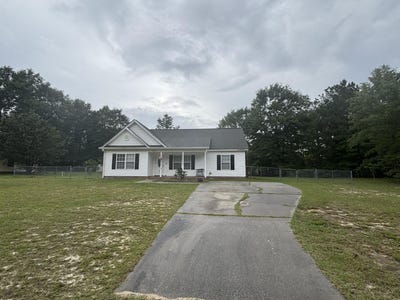 /international/us/548-eskie-dixon-road-elgin-sc-110108917308/