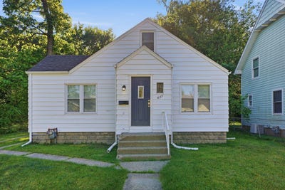 /international/us/1027-monroe-street-benton-harbor-mi-110109120020/