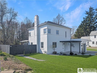 /international/us/340-central-avenue-fredonia-ny-110107824908/
