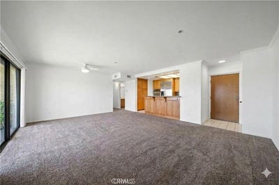 /international/us/13650-del-monte-dr-seal-beach-ca-110119469242/