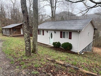 /international/us/1268-1278-burns-run-rd-burnsville-wv-110106537814/