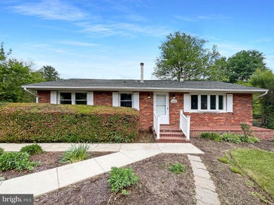 /international/us/1250-sterling-road-herndon-va-110099394336/