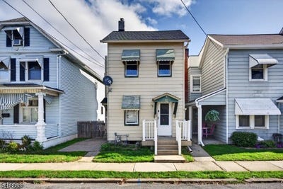 /international/us/21-henderson-st-phillipsburg-town-nj-110120652546/