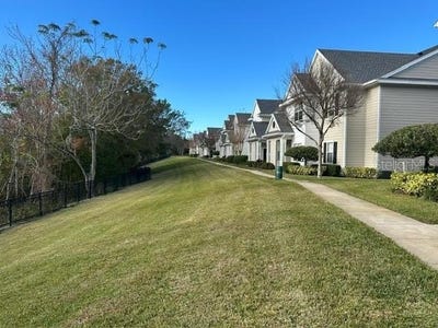 /international/us/330-southern-pecan-circle-winter-garden-fl-110102979012/