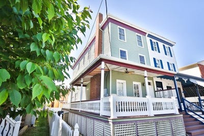 /international/us/824-stockton-avenue-cape-may-nj-110103304749/