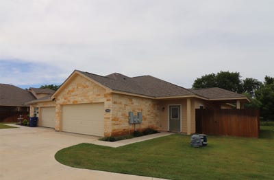 /international/us/1419-waterstone-drive-brownwood-tx-110108350005/