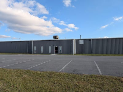 /international/us/4089-pepperell-way-dublin-va-110096307537/