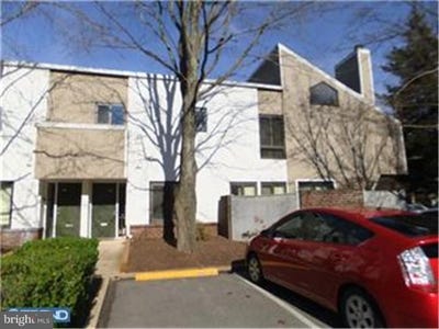 /international/us/1700-oakwood-terrace-penn-valley-pa-110108823573/
