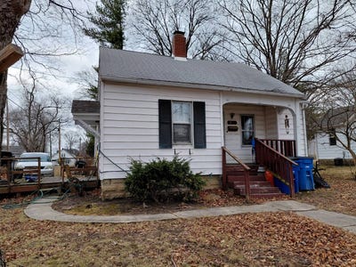 /international/us/910-e-butler-olney-il-110104788875/