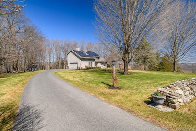 /international/us/29-farm-road-call-listing-agent-ct-110106766887/