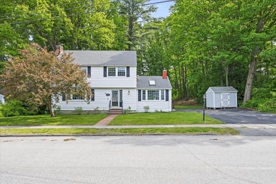 /international/us/70-springwood-road-south-portland-me-110108507024/