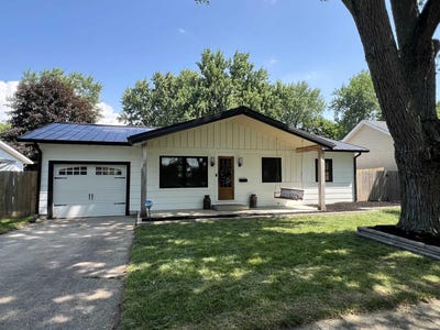 /international/us/1503-west-avenue-goshen-in-110100510930/