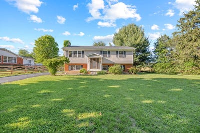 /international/us/200-new-hope-and-crimora-rd-waynesboro-va-110108771798/