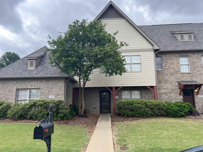 /international/us/115-windsor-hill-road-huntsville-al-110099695768/
