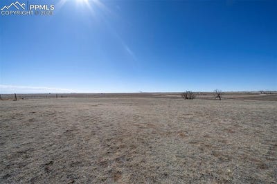/international/us/10095-wagner-road-calhan-co-110097859230/