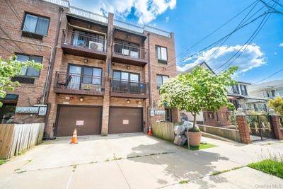 /international/us/17524-89th-avenue-jamaica-ny-110108490877/