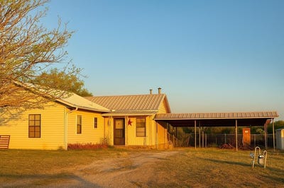 /international/us/801-high-street-newcastle-tx-110100501859/