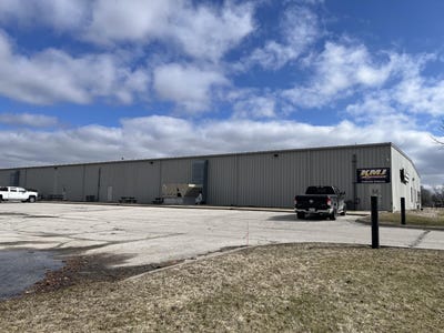 /international/us/107-industrial-park-road-story-city-ia-110120513326/