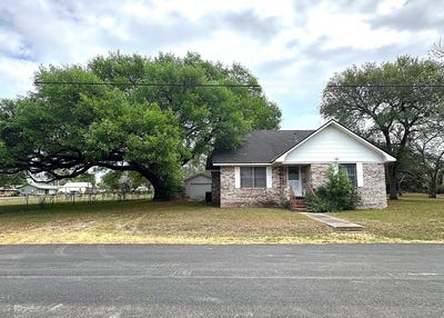 /international/us/127-north-mechanic-street-bellville-tx-110107000559/
