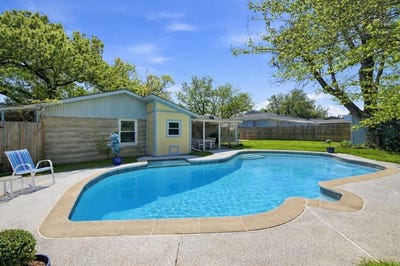/international/us/5413-jerri-lane-haltom-city-tx-110106755675/