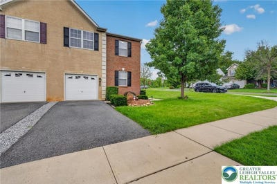/international/us/6801-hunt-drive-lower-macungie-twp-pa-110110124204/