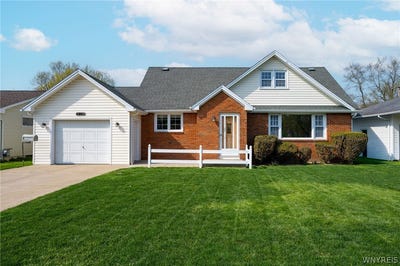 /international/us/40-woodmar-terrace-buffalo-ny-110107663923/