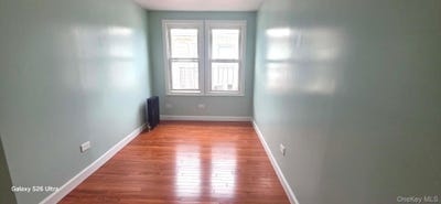 /international/us/33-30-89th-street-jackson-heights-ny-110108351339/