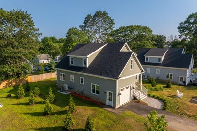 /international/us/10-gillis-drive-kittery-me-110099197908/?lang=zh-tw