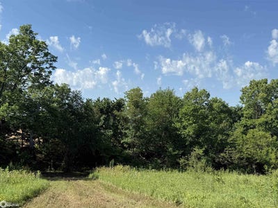 /international/us/156-refuge-road-melrose-ia-110100581555/