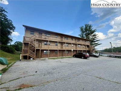 /international/us/134-mac-street-boone-nc-110105951624/