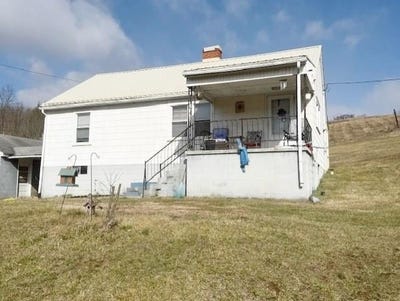 /international/us/2174-e-lee-hwy-wytheville-va-110106036622/