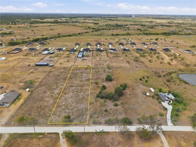 /international/us/ne-county-road-1060-rice-tx-110110397973/