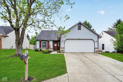 /international/us/3215-village-park-north-drive-carmel-in-110107334855/