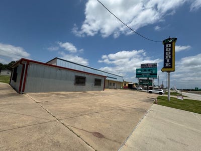 /international/us/303-n-service-road-calera-ok-110100220563/?lang=zh-cn