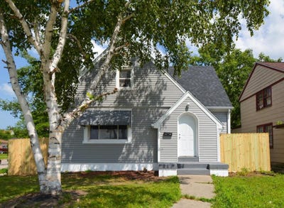 /international/us/4482-n-60th-st-milwaukee-wi-110100986992/