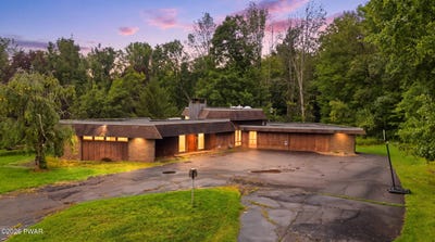 /international/us/2971-lake-ariel-highway-honesdale-pa-110109992231/
