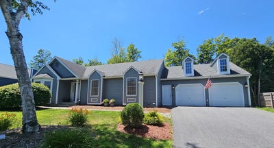 /international/us/129-oakbrook-lane-torrington-ct-110101024065/