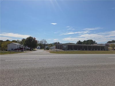 /international/us/8585-w-hwy-62-412-harrison-ar-110120661660/