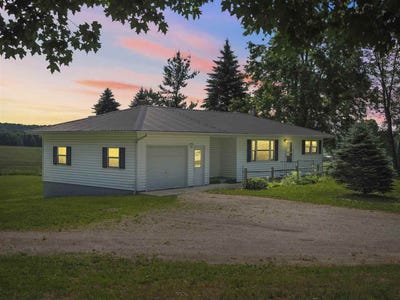 /international/us/10164-church-ellsworth-mi-110100654736/