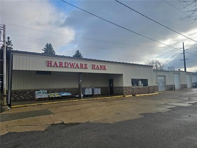 /international/us/14-3rd-avenue-sw-dodge-center-mn-110105084891/