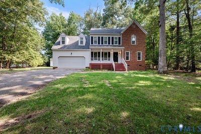 /international/us/13624-thornhill-place-chester-va-110110267800/
