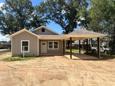 /international/us/240-elm-street-winona-tx-110098780954/