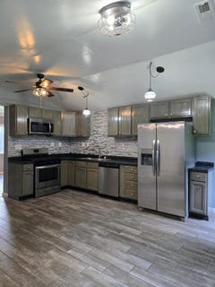 /international/us/4874-edgewood-drive-harrison-mi-110100676708/?lang=de