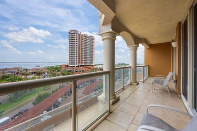 /international/us/1-portofino-drive-pensacola-beach-fl-110100165907/