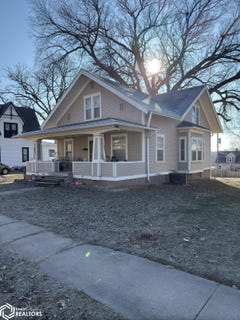 /international/us/907-6th-street-corning-ia-110096710532/