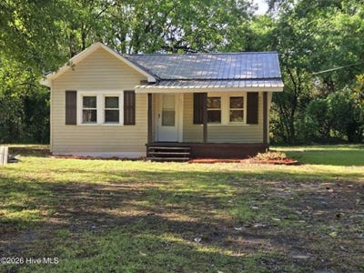 /international/us/111-8th-street-lilesville-nc-110107879367/