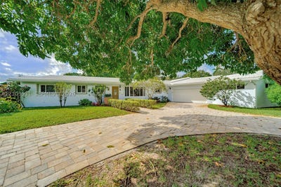 /international/us/6260-rose-ter-plantation-fl-110120665307/